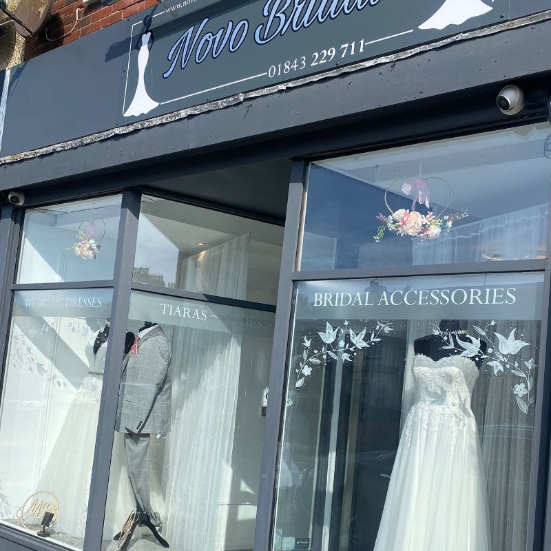 Shops with on sale dresses near me