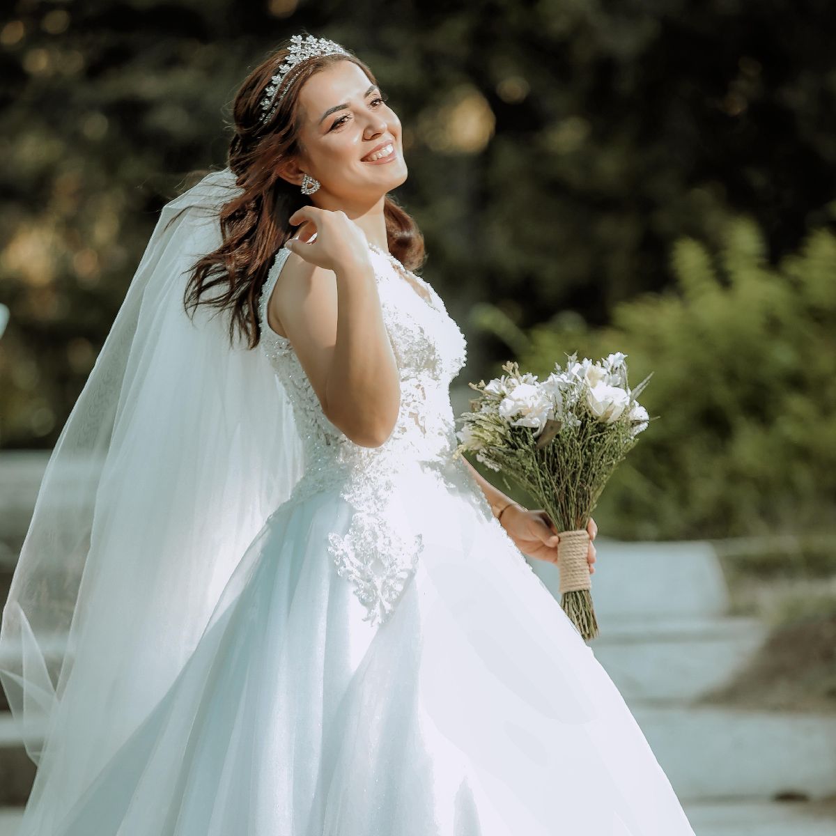 Image representing What Brides Wish They Knew Before Visiting a Bridal Shop from Novo Bridal